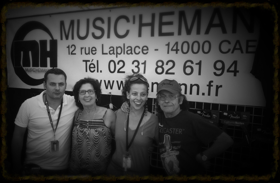 MH-magasin-musique-caen-music-hemann-piano-family